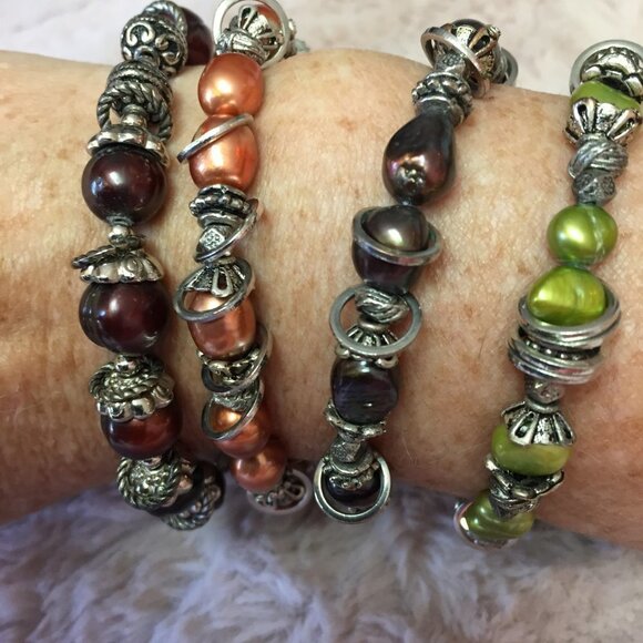 Dyed Cultured Pearl Bracelets Set of 4 - Picture 2 of 7